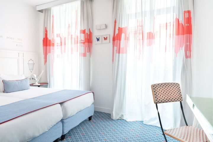 Room 31 of 114