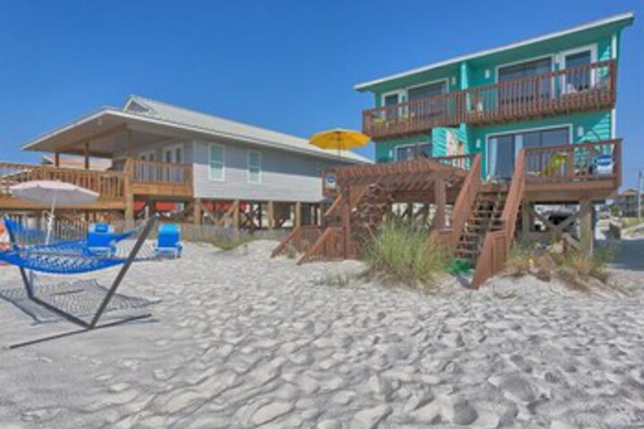 Beach 23 of 66