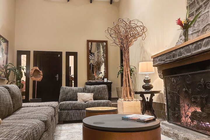 Lobby Photos