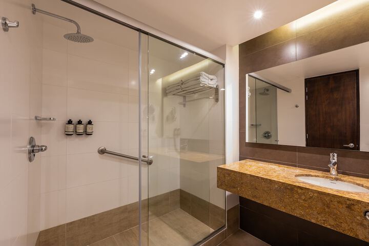 Clean Restrooms