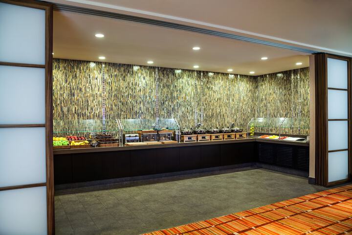 Breakfast buffet