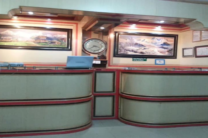 MeroStay 122 Natraj Restaurant & Bar