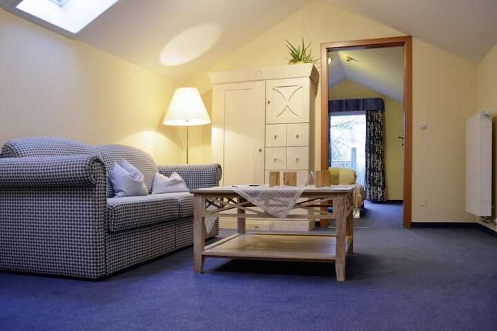Room 7 of 26