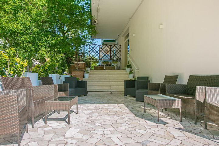 Terrace/Patio 49 of 85