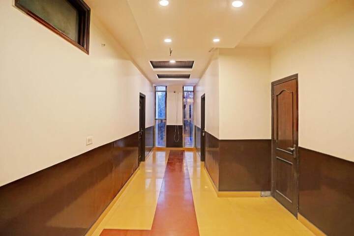Hotel Interior 2 of 29