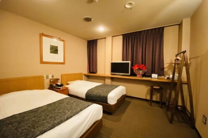 Room 6 of 26