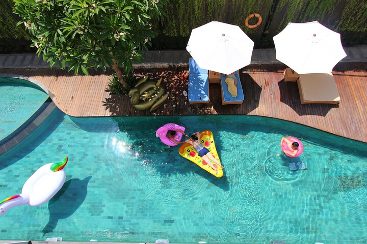 Pools & Facilities