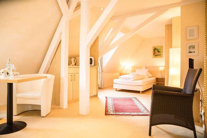 Room 5 of 30