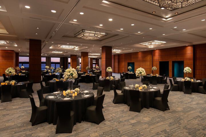 Ballroom/Hall 257 of 324