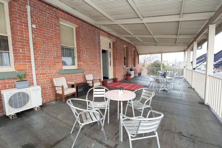 Sundeck 32 of 37