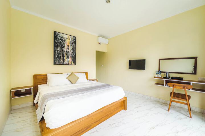 Room 43 of 73