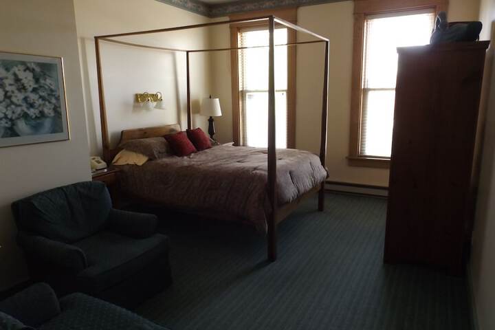 Room 5 of 23