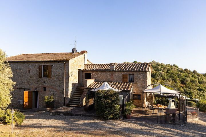 Tenuta Montemassi Podere Montauzzo in Roccastrada