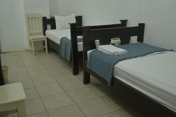 Room 105 of 269
