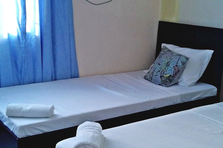 Room 4 of 22