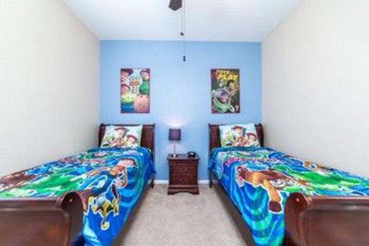 Room 7 of 22