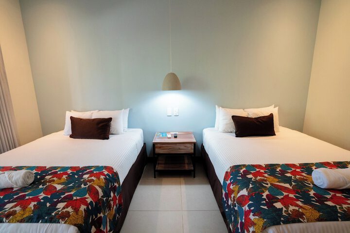 Room 15 of 105