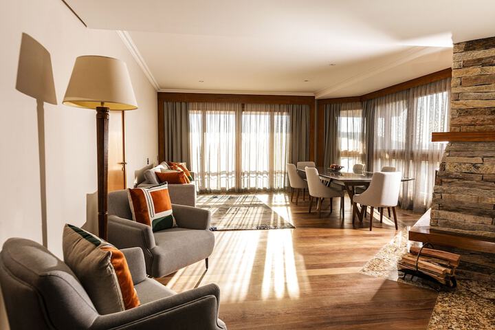 Room 26 of 70