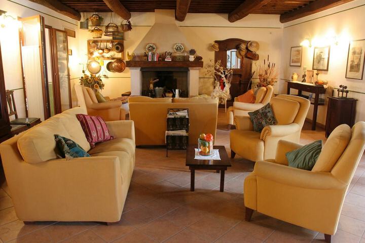 Lobby sitting area