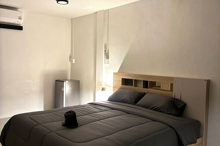 Room 43 of 56