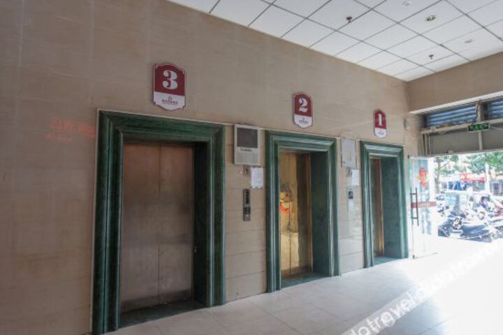 Hotel 2 of 17