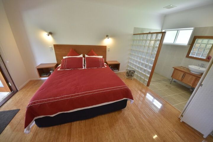 Room 17 of 29