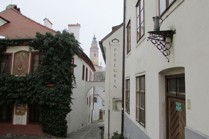Hotel 74 of 78