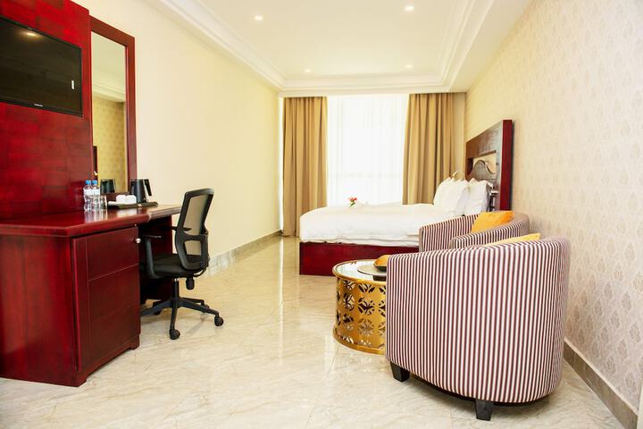 Room 9 of 45