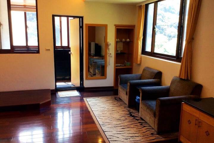 Room 9 of 59