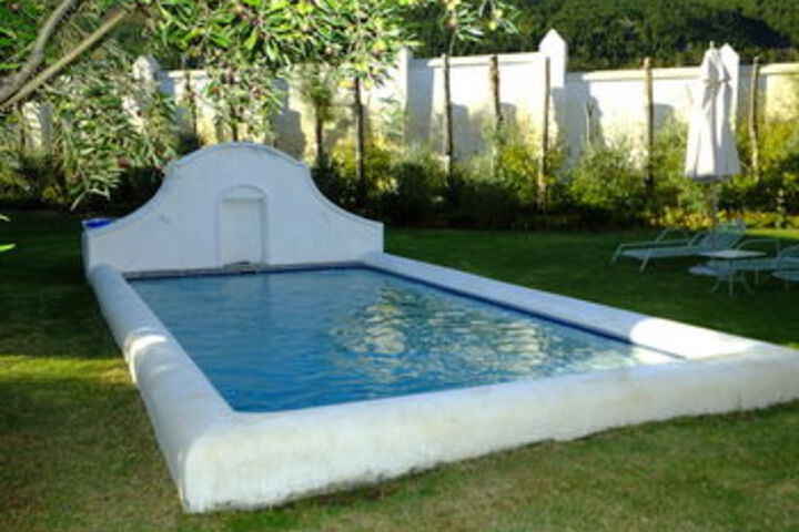 Pool 59 of 75