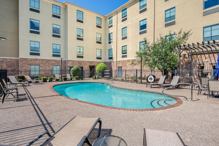 Photo of Comfort Inn & Suites Fort Smith I-540 Pool