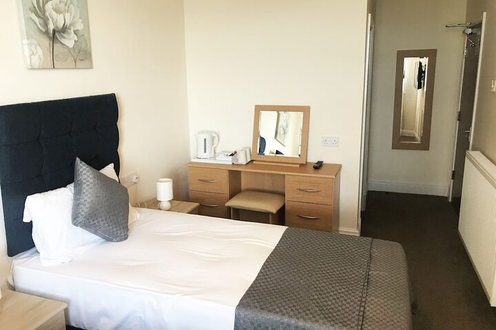 Room 11 of 54
