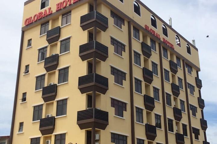 Global Hotel