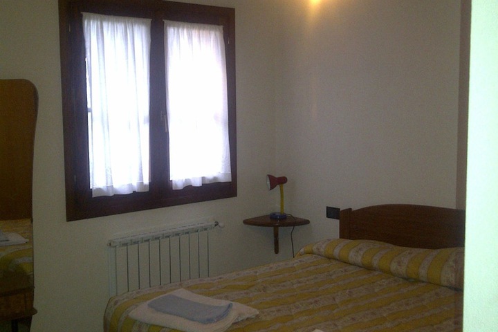 Room 5 of 47