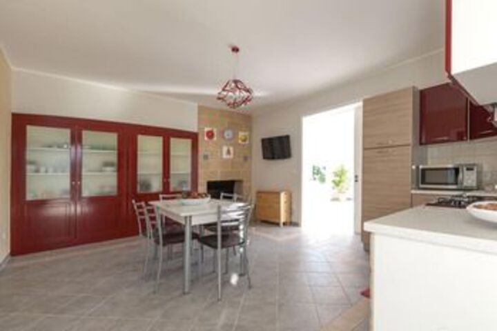 Room 14 of 20