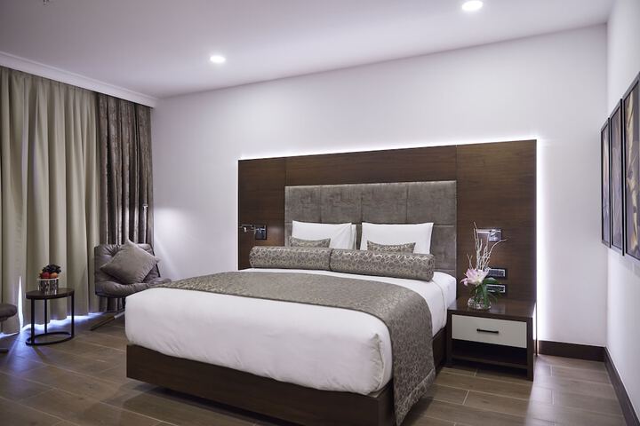 Room 13 of 54