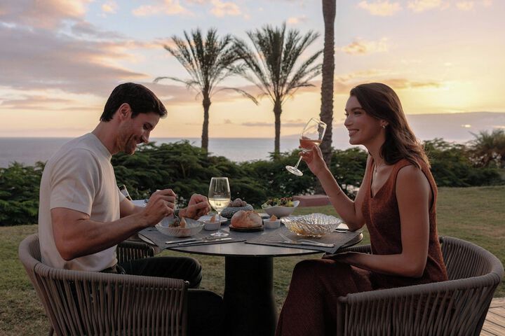 Dining 227 of 324
