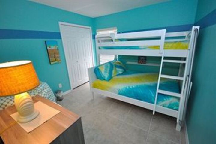 Room 15 of 86