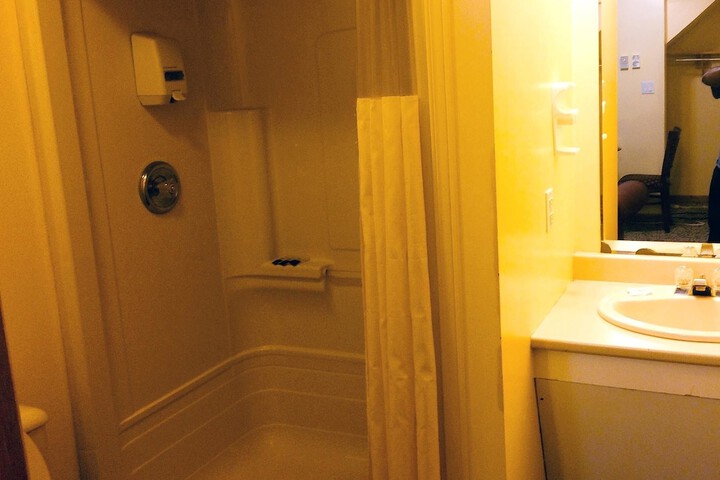 Room 37 of 75