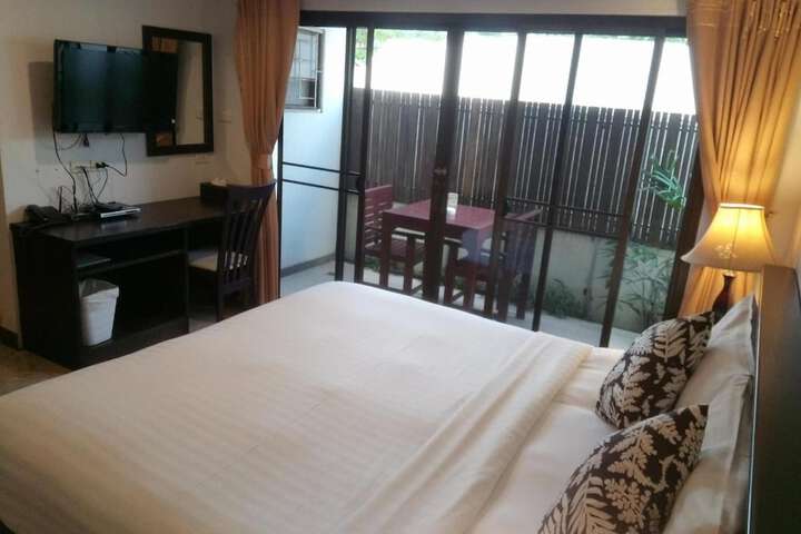 Room 17 of 54
