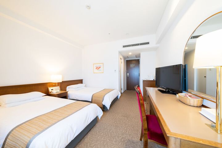 Room 14 of 91