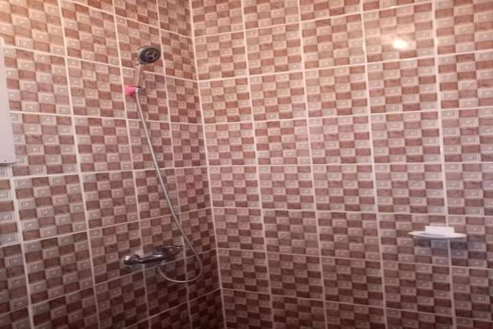 Room 8 of 8