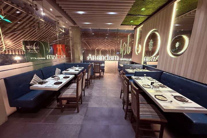Dining 39 of 62