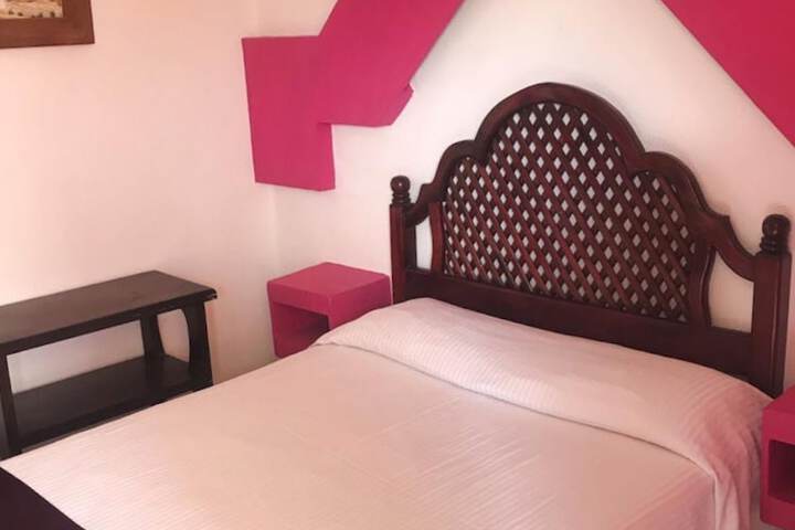 Room 10 of 42
