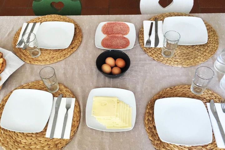 Breakfast/Coffee Service 18 of 34