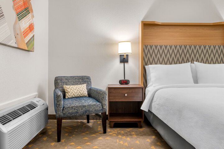 Room 28 of 101