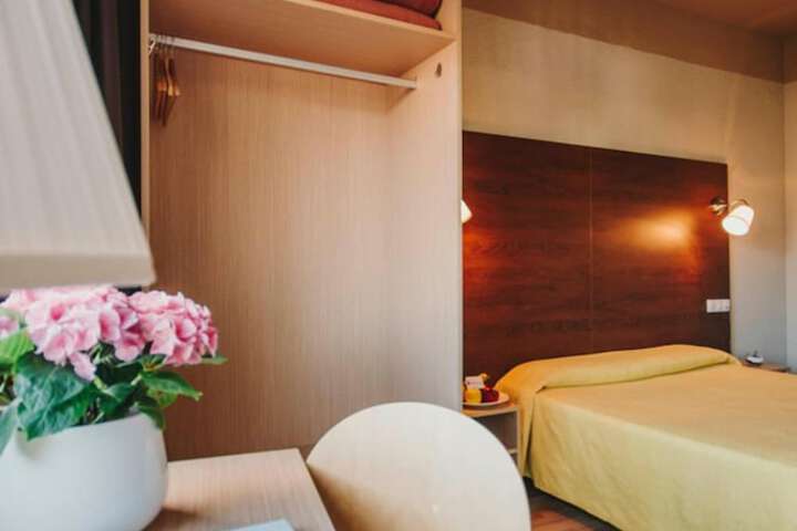 Room 26 of 52
