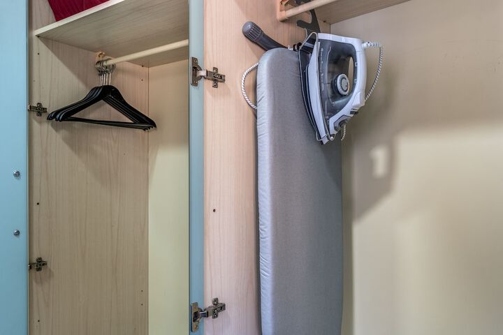 Room 15 of 87