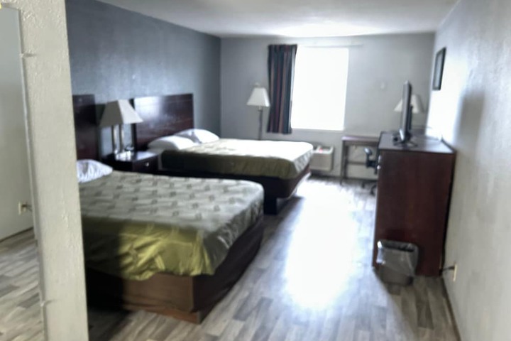 Room 2 of 13