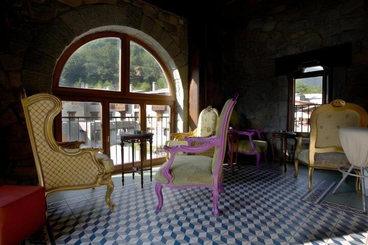 General 4 of 33